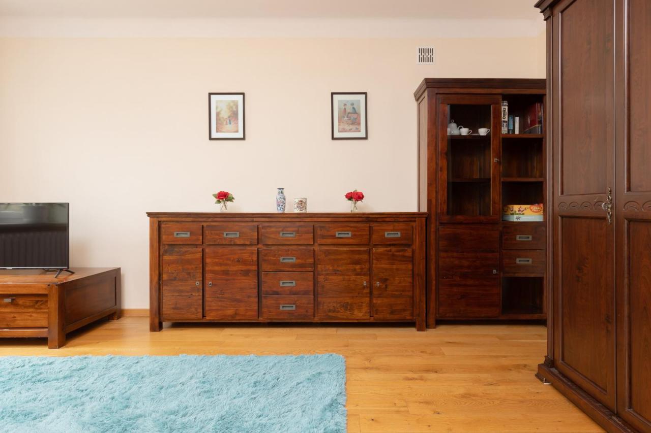 Metro Raclawicka Cozy Studio Apartment By Noclegi Renters Warsaw Ngoại thất bức ảnh