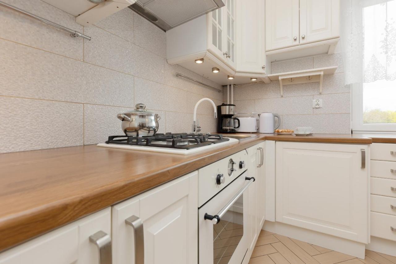 Metro Raclawicka Cozy Studio Apartment By Noclegi Renters Warsaw Ngoại thất bức ảnh